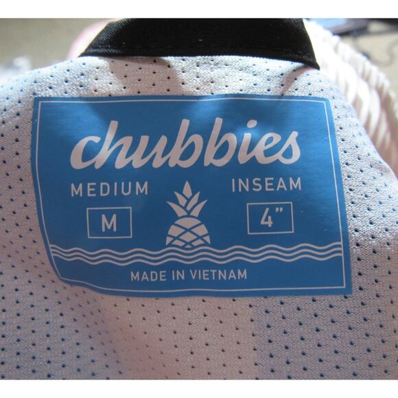 Chubbies Under The Capes 4” Inseam Swim Trunks Black Men’s Medium Logo Lined NWT - Picture 6 of 9